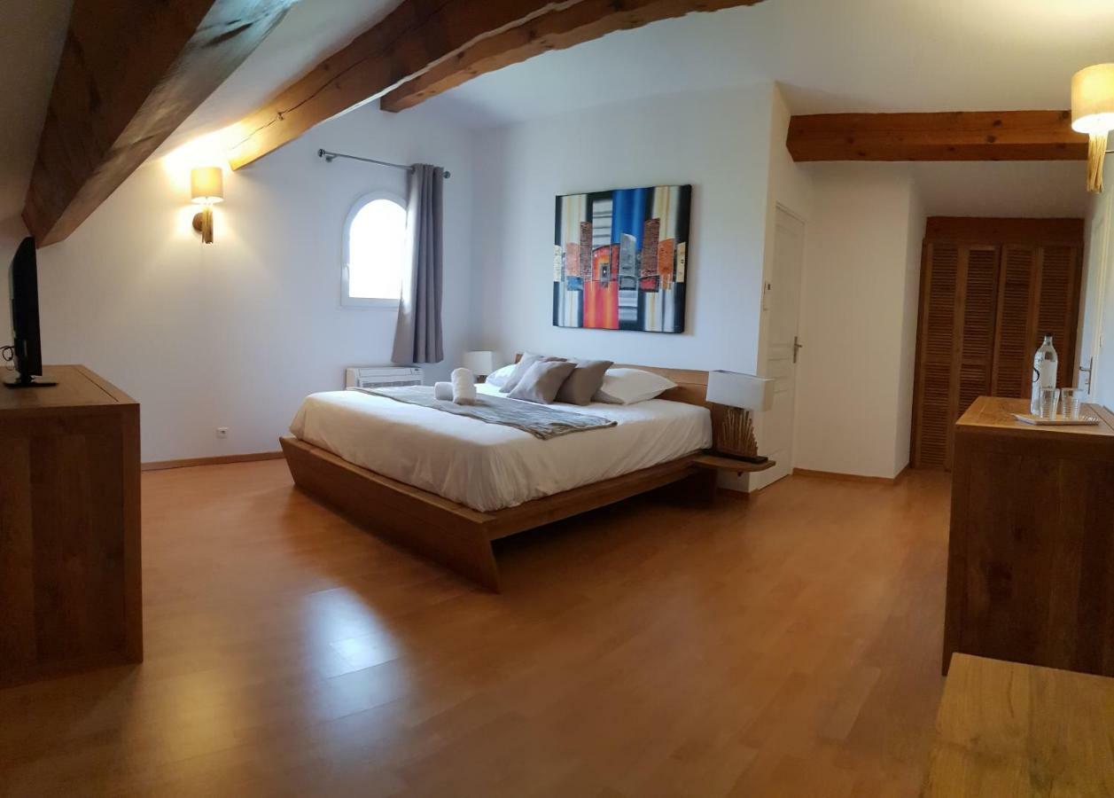 Torrella Villa *